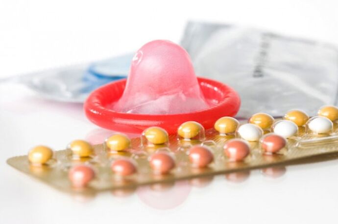 Prezerwatywy i pigułki antykoncepcyjne zapobiegną niechcianej ciąży